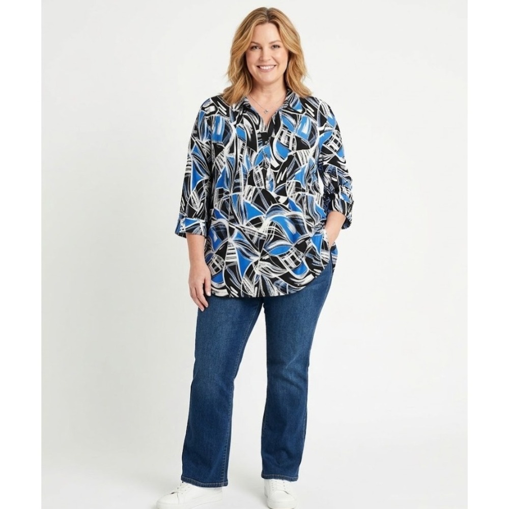Juniper + Lime size XL Black‎ Blue Abstract Stretch Knit Rolled Tab Popover Top
